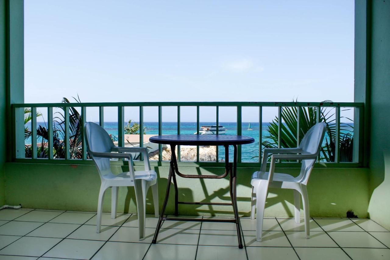 Ocean Palms Hotel Ocho Ríos Exterior foto