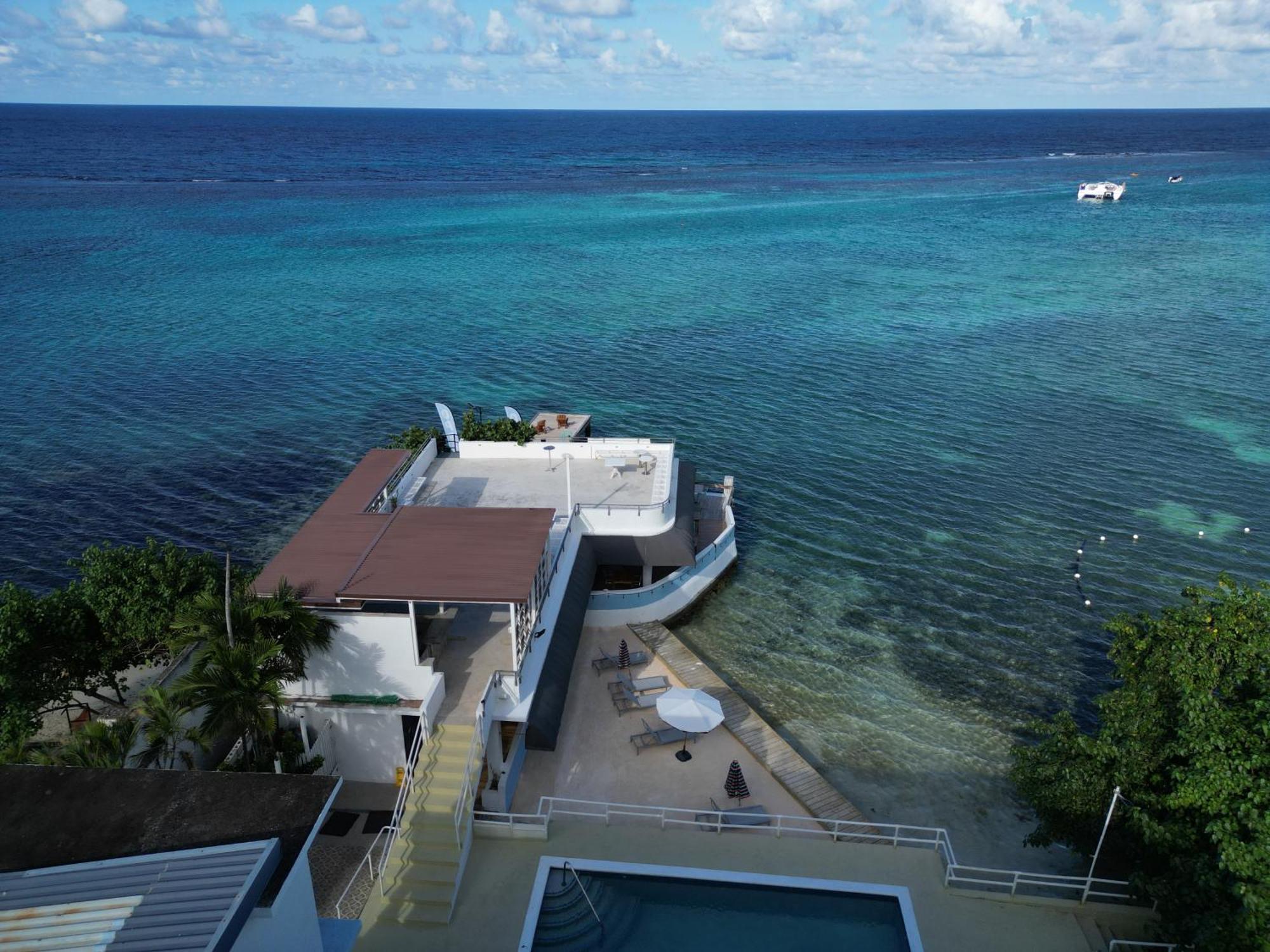 Hotel Ocean Palms Ocho Ríos Exterior foto